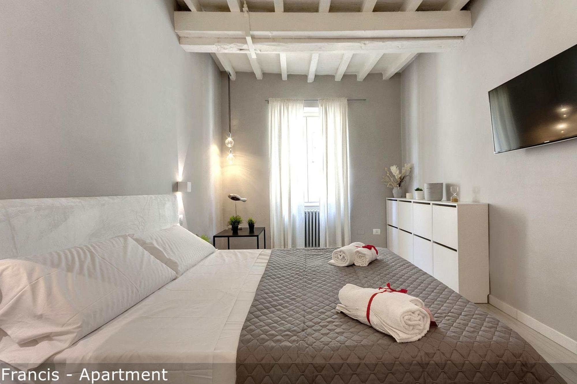 Jake & Francis Apartments By Mamo Florenz Exterior foto